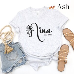 Nina Shirt, Nina Gifts, Mothers Day Gift for Nina, Pregnancy Reveal, Grandma To Be Gift, Nina T Shirt, , Personalized Gifts, Boho Shirt