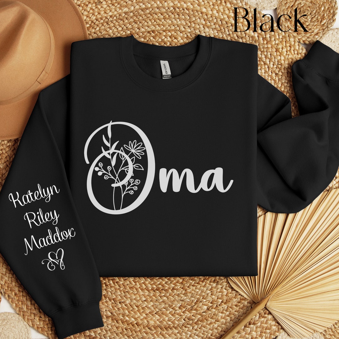 Oma With Grandkids Names 4th Of July CTL94 Longsleeve