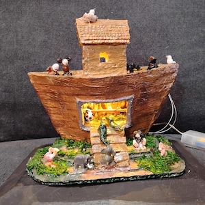 Noah&#39;s ark night light, miniature Noah&#39;s ark lamp
