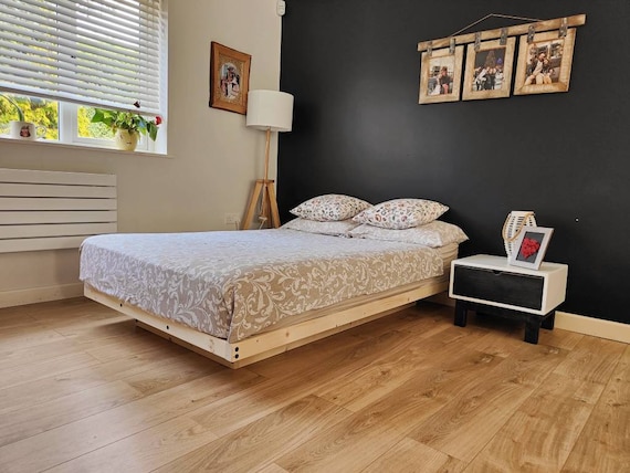 Minimalist floor bed discount