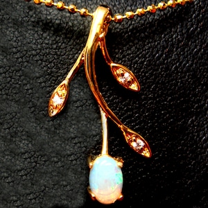 Australian natural solid crystal opal pendant solid silver mother&#39;s dayLady gift