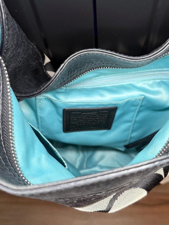 Coach Signature Hobo Bag - Gem