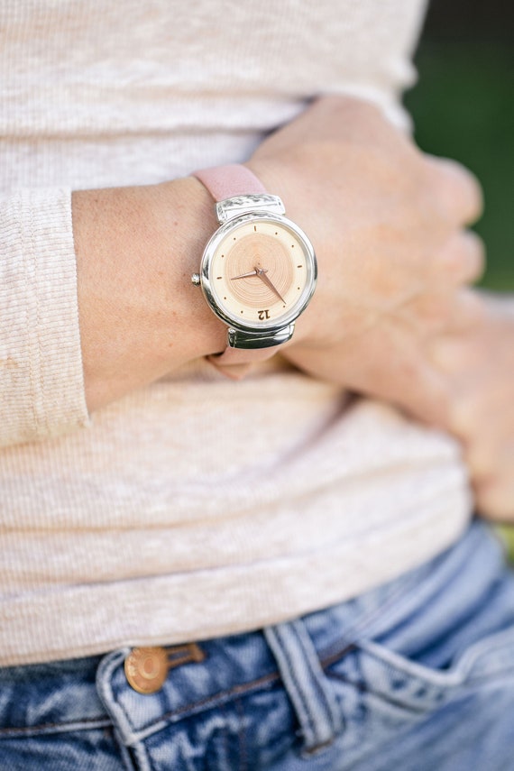 Women s Watch for 40th Birthday. Best 40th Anniversary or Birthday