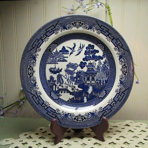 Willow Blue (Georgian Shape) by Churchill 10 1/4&quot; Dinner Plate Mint