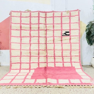Custom Pink Grid Moroccan Rug, Handmade Beni Ourain Wool Carpet, Soft Modern Berber Rug, White And Pink Rug, Funky Minimalist Area Rug Pink