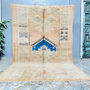 One Of A Kind Vintage Moroccan Rug , Artisan Tribal Carpet , Boho Chic Floor Cover , Tribal Area Rug