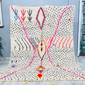 Unique Berber Moroccan Costum rug - Moroccan Woolen carpet - New Azilal rug - Beni ouarain style - New Beni ouarain rug - fine berber rug