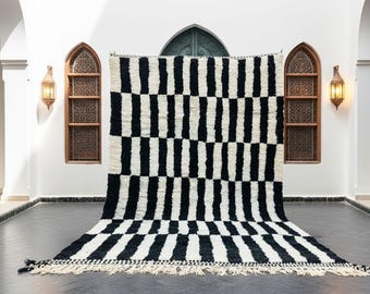 Handmade Beni Ourain Rug, Moroccan Wool Carpet, White and Black