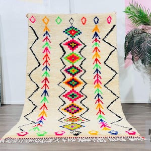 Handmade Moroccan Azilal Wool Rug: Berber Abstract Carpet