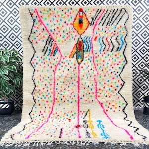 Berber Azilal Rug: Unique Wool Moroccan Rug, Handmade