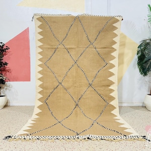 Handmade Kilim Rug , Moroccan Faltweave Wool Carpet , Boho Berber Decor For Living Room , Moroccan Kilim