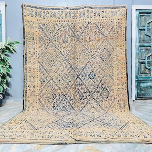 Authentic Vintage Moroccan Rug , One Of A Kind Berber Carpet , Warm Boho Floor Decor , Large Area Rug