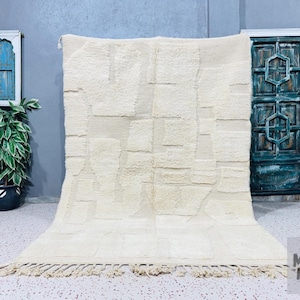 Handmade Wool Berber Rug: Ivory White Moroccan Beni Ourain Style