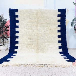 Handmade Beni Ourain Rug: Moroccan Wool Carpet, Dark Blue Edge