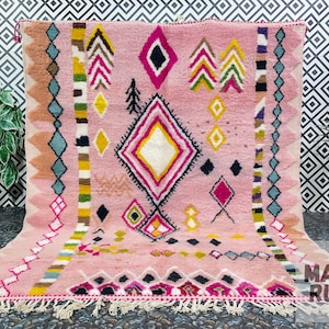 Pink Moroccan Custom rug - Moroccan Woolen carpet - New Azilal rug - Beni Ourain style - New Beni Ourain rug - Pink Berber rug