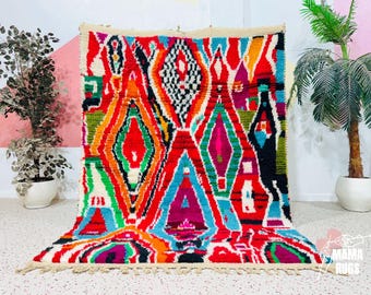 Handgewebter Marokkanischer Berber Teppich: Individueller Bunter Wollteppich