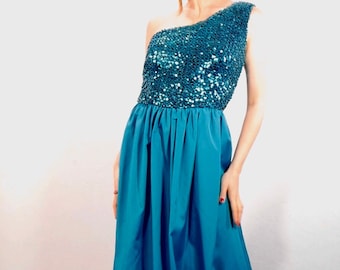 Disco Sequin Blue Evening Gown  And Bolero Size Medium Circa 1970s