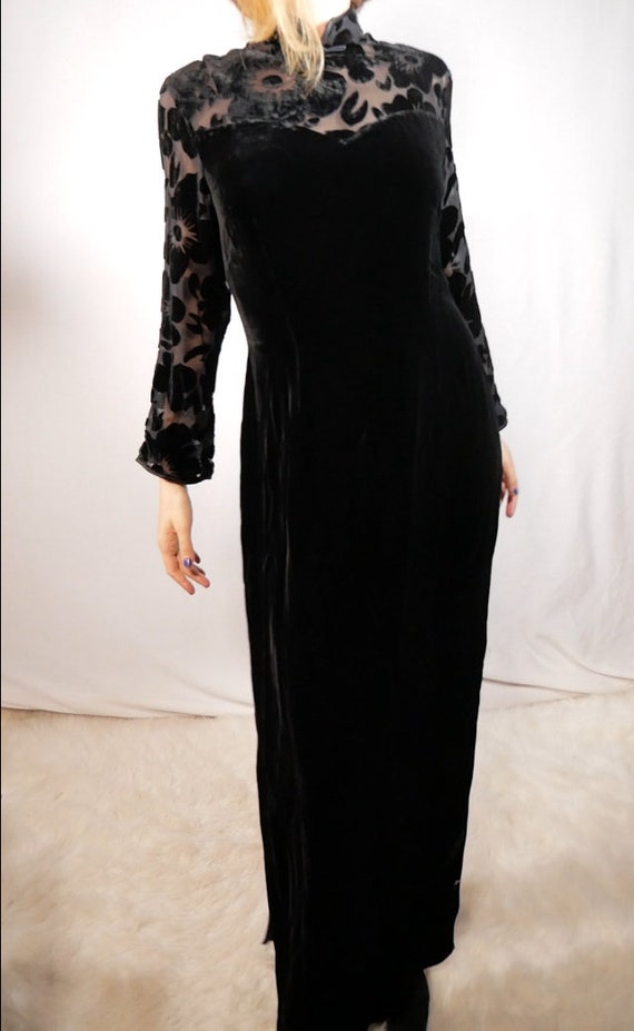 Cheongsam Style  Black Velvet Dress Sheer and Flo… - image 8