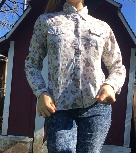 TRAMP Button Down - image 9