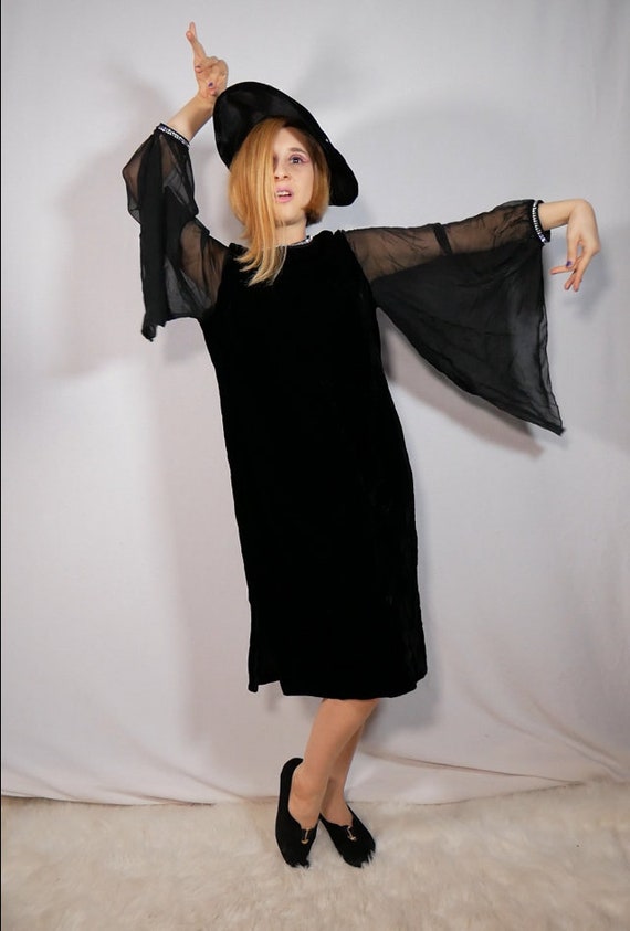 Black Velvet Midi Length Dress Bell Sleeves Glamo… - image 10