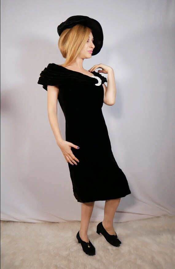 Rimini Black Velvet Dress With Rhinestone Moon Of… - image 7