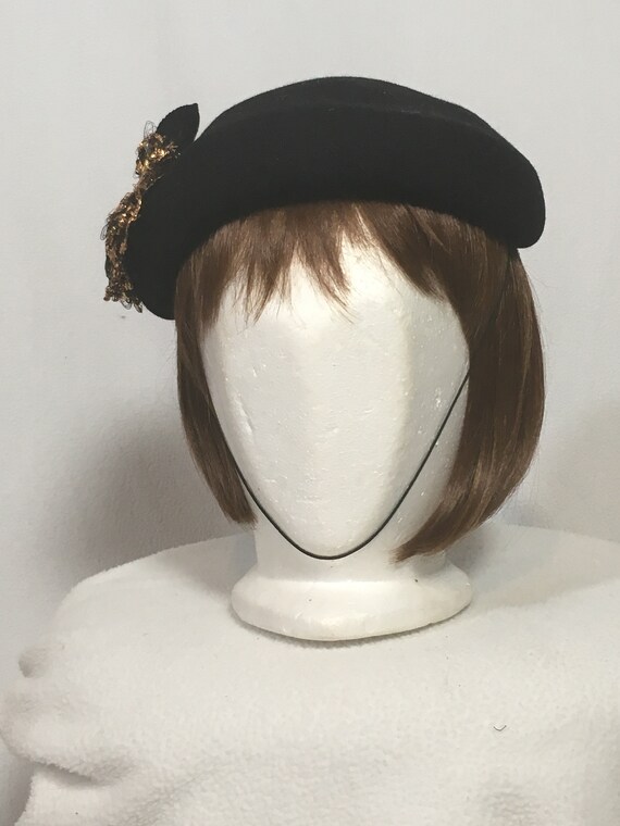 Junior Seasons Hat - Etsy display picture 3