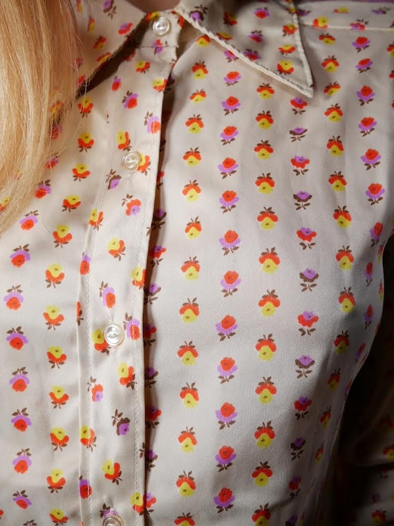 Lady Arrow  Button Down Circa 1970s - image 1