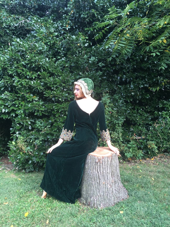 Mary Sachs Emerald Green Velvet Dress - image 5
