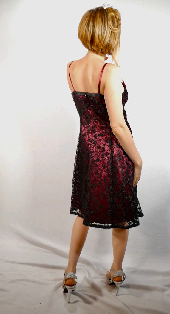 Betsey Johnson Evening Burgundy Lace Dress Size L… - image 8