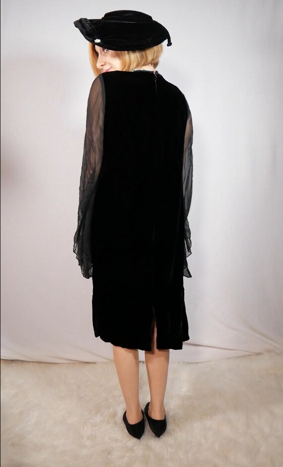 Black Velvet Midi Length Dress Bell Sleeves Glamo… - image 5