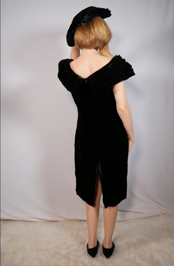 Rimini Black Velvet Dress With Rhinestone Moon Of… - image 5