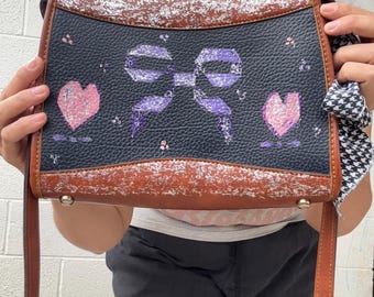 Vintage handgeschilderde portemonnee van Dooney en Bourke
