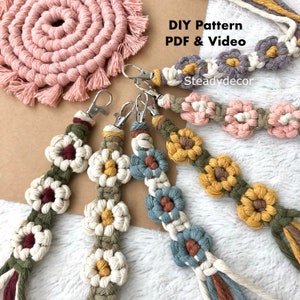 DIY Macrame flower pattern video and pdf tutorial, boho cute daisy floral keychain keyring accessories, instant download