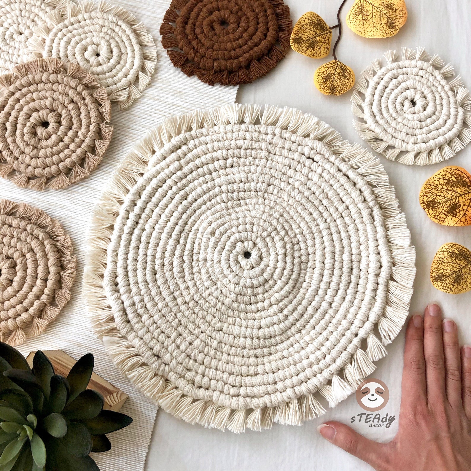 Macrame placemats 10 or 12 round centerpiece large Etsy