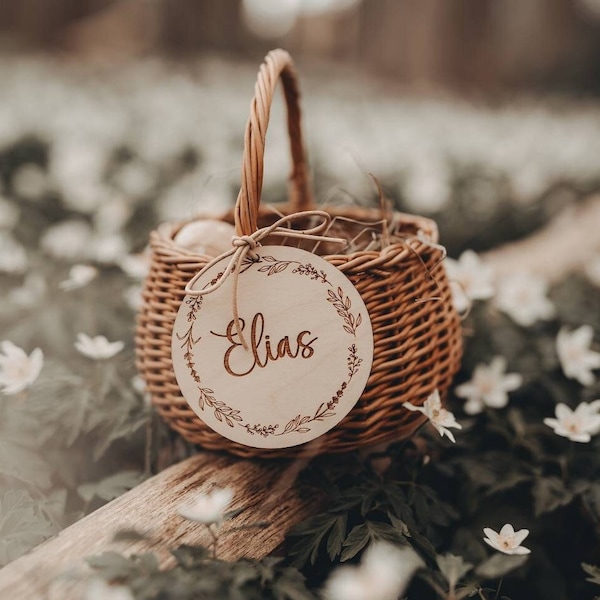 Easter basket with wooden sign Children's flower girl basket Easter basket willow Easter gift idea Easter bag rabbit
