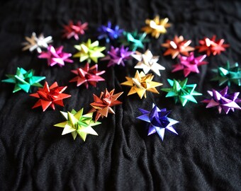 20 Sterne 3D, 4cm, metallic, versch Farben (Fröbelsterne, Deko)