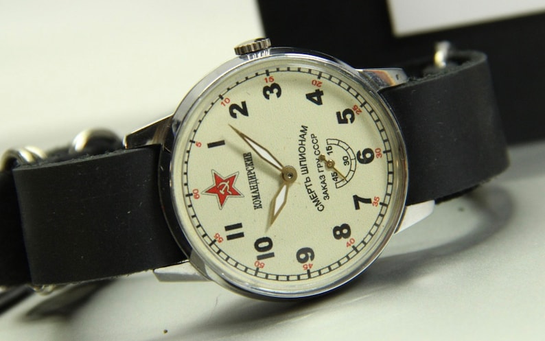 Komandirskie Soviet watch Pobeda Death to spies Rare watch Military watch Pobeda Mechanical USSR watch Men's watch Gift for a friend zdjęcie 3