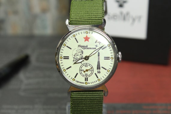 Soviet watch POBEDA Yuri Gagarin Man's watch - image 3