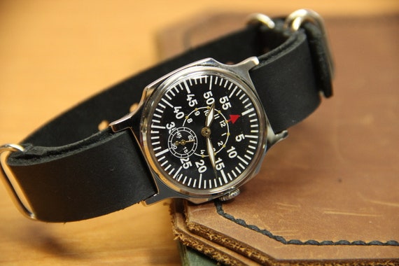 Wrist watch Pobeda LACO Military Vintage watch Me… - image 9