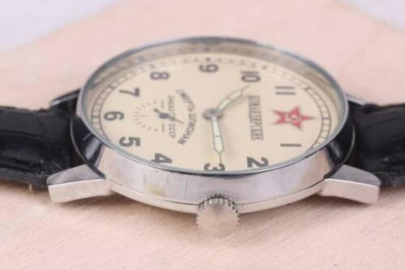 Komandirskie Sowjetunion Uhr Pobeda Tod den Spionen Sowjetunion Seltene Uhr Militäruhr Mechanische UdSSR Uhr Herrenuhr Geschenk für einen Freund Bild 9