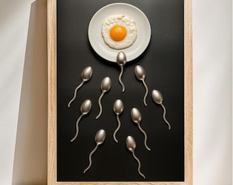 Cucchiai con una missione, umorismo giocoso per la colazione, stampa umoristica da cucina, arte alimentare concettuale, arte murale unica, download digitale