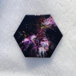 Kundenspezifisches Dekor rosa Himmelkunstharz kundenspezifisches Einweihungsgeschenk unter 20 Haus einzigartiges Geschenk Astrologie Zeichen Tasse Sternbecher Epoxidharz Dekor Astrologie