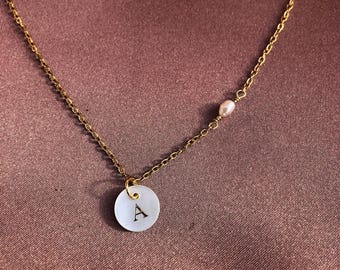 Naszyjnik z masy perłowej z monogramem, vintage'owa japońska perła, złoty, warstwowy naszyjnik z zawieszką Monstera, stal nierdzewna, pozłacany łańcuszek