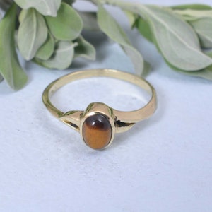 Dainty Tiger Eye Oval Stone Ring, Different Women Tiger Eye Rings, Unique Women Ring Jewelry, 925 Silver Rings, Everyday Ring, Jewelry Gift