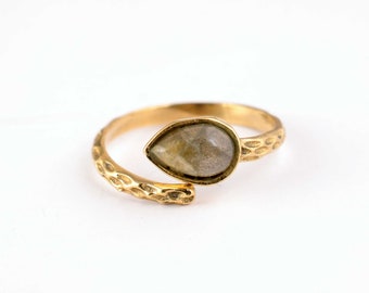 Rainbow Labradorite Tear Drop Ring ~ Gemstone ~ Natural ~ 18k Gold Plated ~ Jewelry ~ Handmade~February Birthstone ~ 14K gold ring ~ Dainty