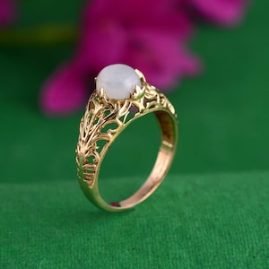 Moonstone Ring, Brass Ring, Handmade jewelry, Gemstone Ring, Dainty Gold Ring, Gold statement ring, boho jewelry,solitaire ring,gift for mom