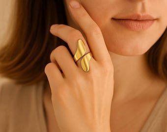 Modern Gold Spiral Ring, Adjustable Wrap Ring, Minimalist Statement Ring, Abstract Wave Ring, Open Cuff Ring, Contemporary Jewelry for Her