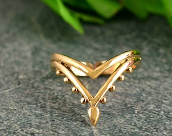 Gold Chevron Ring, V Shape Boho Stacking Ring, Minimalist Geometric Chevron Ring, Delicate Statement Ring, Boho Gift for Women,    AK-3dy1y
