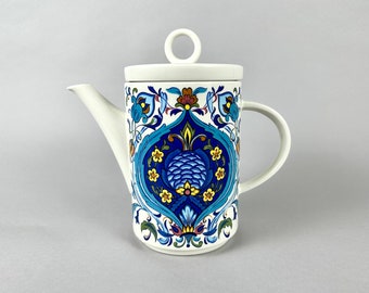 Villeroy and Boch Coffee or Tea Pot Izmir Collection, Luxembourg, 1973 | Izmir Pattern Vitro Porcelain Teapot | Vintage Porcelain Coffee Pot