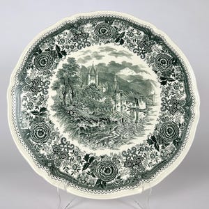 Serving Dessert Plate Villeroy & Boch Gree Burgenland Platter From GermanyVilleroy and Boch Dessert Salad Plate Burgenland Green Serving